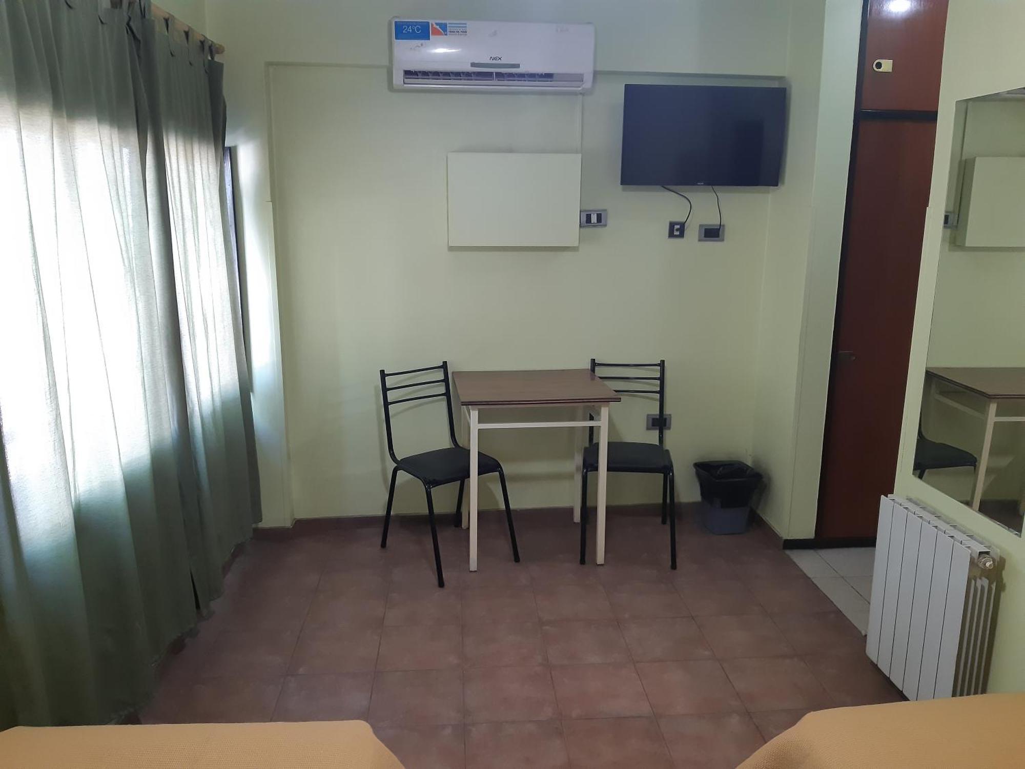 Bari Hotel Capdevila Luaran gambar