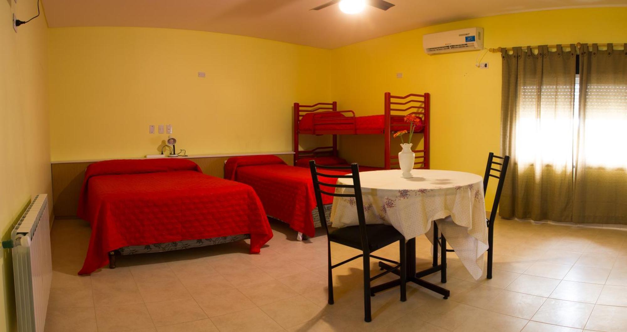 Bari Hotel Capdevila Luaran gambar